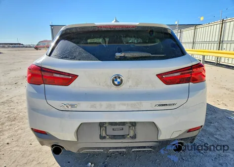 2018 BMW X2 xDrive28I z USA, uszkodzony, nr VIN WBXYJ5C38JEF70941